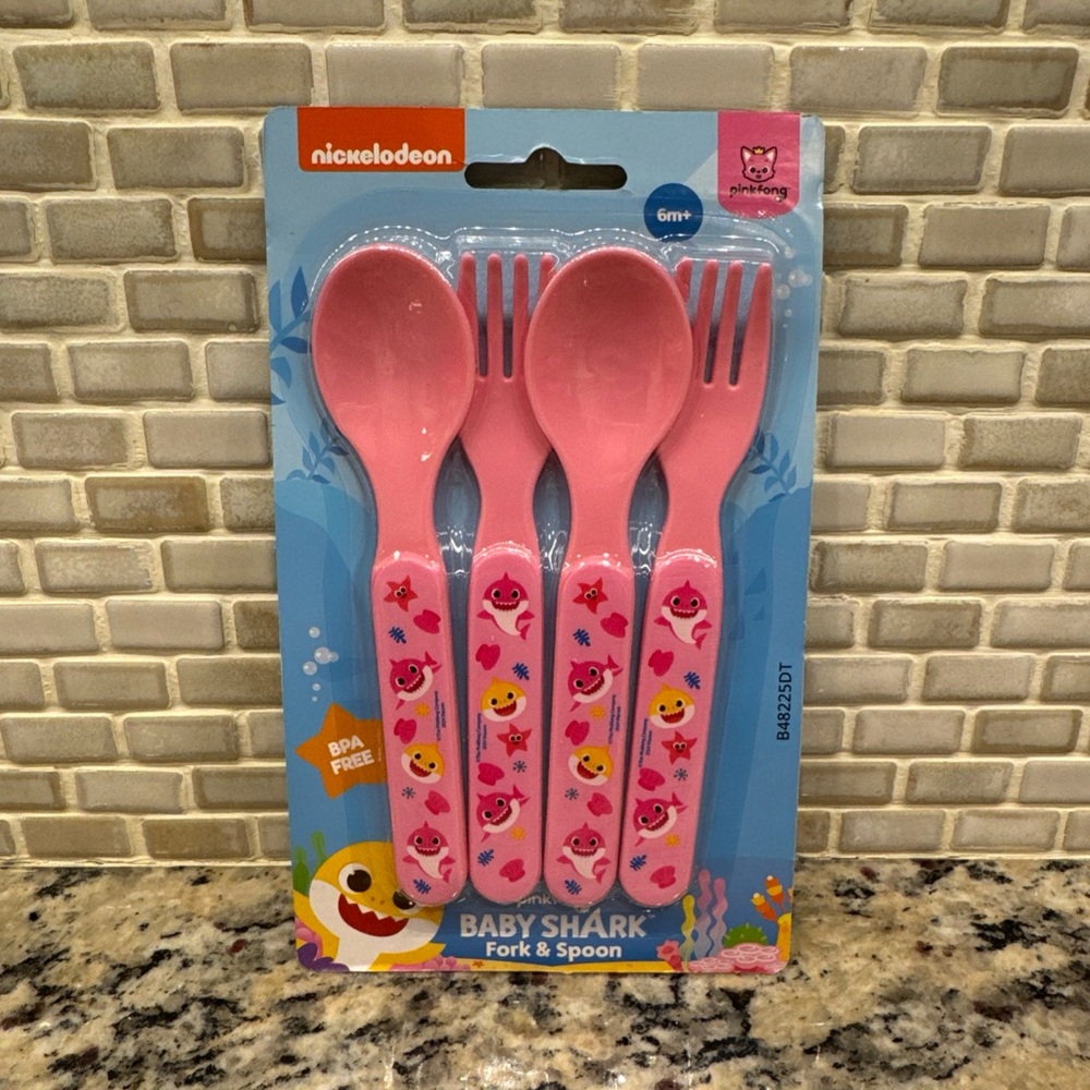 Nickelodeon Baby Shark Pink Fork & Spoon Set